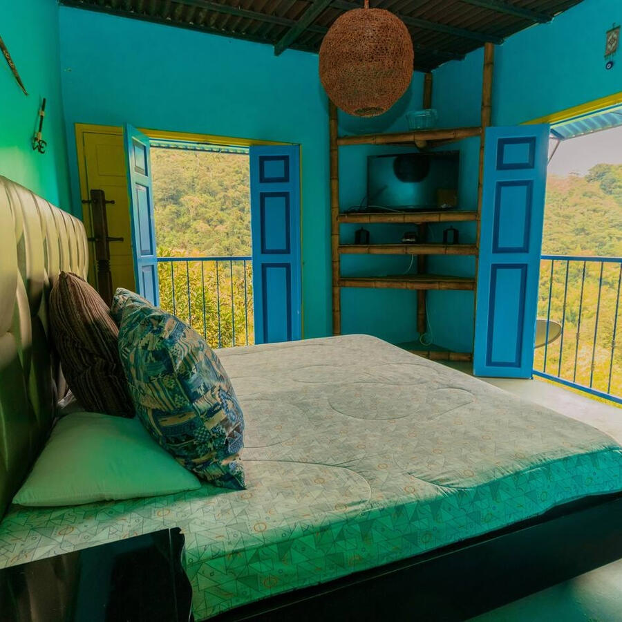 Ecolodge Gallito Roca en Pereira, Colombia, tienda de campo ecológica para parejas